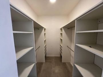 CASA EN VENTA A ESTRENAR EN EL PRINCIPADO - CANNING