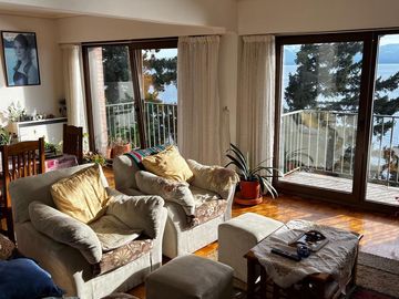 Venta Departamento en 6 ambientes con vista al lago