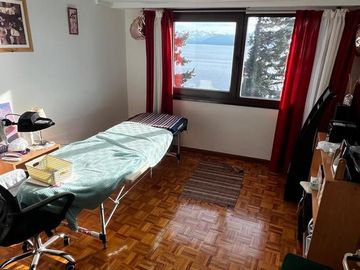 Venta Departamento en 6 ambientes con vista al lago