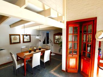 Casa en venta en zona urbana de Funes