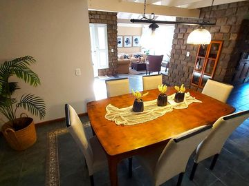 Casa en venta en zona urbana de Funes