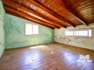 PH en venta 3 amb  con patio y terraza en Olivos