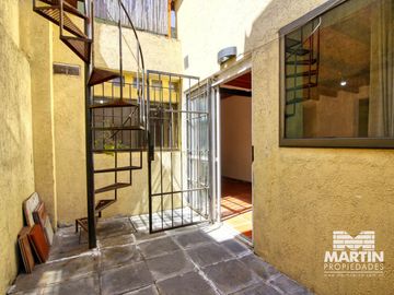 PH en venta 3 amb  con patio y terraza en Olivos