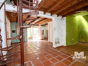 PH en venta 3 amb  con patio y terraza en Olivos