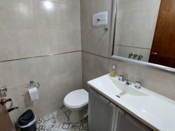 Casa  - en PH - Venta - Villa Gesell - Garage - Gas Natural