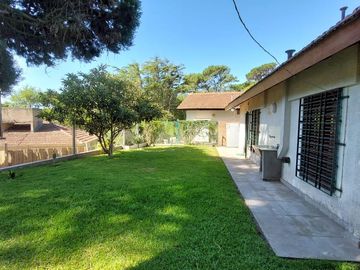 Casa  - en PH - Venta - Villa Gesell - Garage - Gas Natural