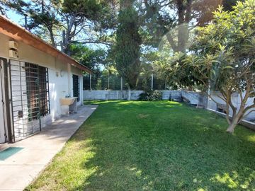 Casa  - en PH - Venta - Villa Gesell - Garage - Gas Natural