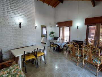 Casa  - en PH - Venta - Villa Gesell - Garage - Gas Natural