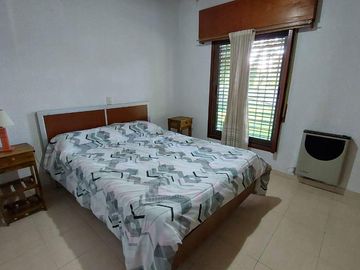 Casa  - en PH - Venta - Villa Gesell - Garage - Gas Natural