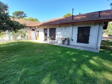 Casa  - en PH - Venta - Villa Gesell - Garage - Gas Natural