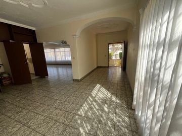 Casa en venta, Providencia, Guadalajara.