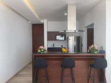 Townhouse en venta en privada residencial en Cholul.