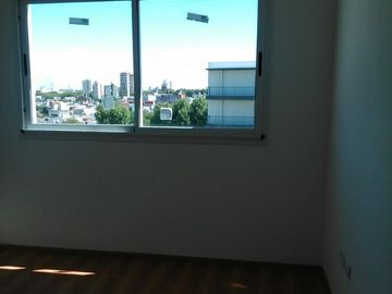 Venta Departamento 4 ambientes Parque Patricios