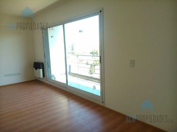 Venta Departamento 4 ambientes Parque Patricios