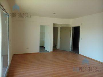 Venta Departamento 4 ambientes Parque Patricios