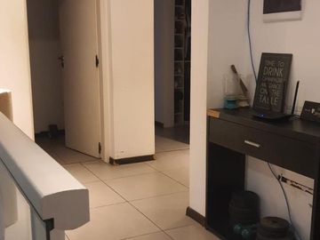 Venta Casa de 5 Ambientes c/ Pileta - Barrio Privado Las Acacias - Hudson