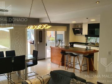 Venta Casa de 5 Ambientes c/ Pileta - Barrio Privado Las Acacias - Hudson