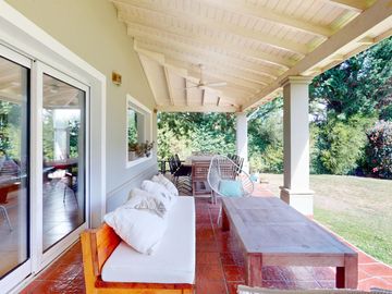 Casa en venta en Abril Club de Campo