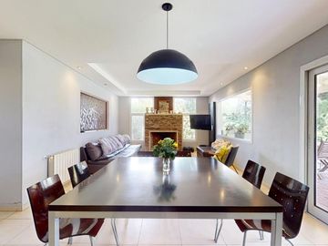 Casa en venta en Abril Club de Campo