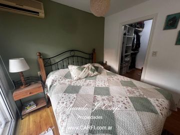 VENTA DE PH 4 AMBIENTES CASTELAR NORTE