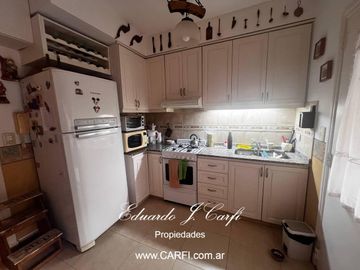VENTA DE PH 4 AMBIENTES CASTELAR NORTE