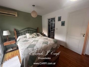 VENTA DE PH 4 AMBIENTES CASTELAR NORTE