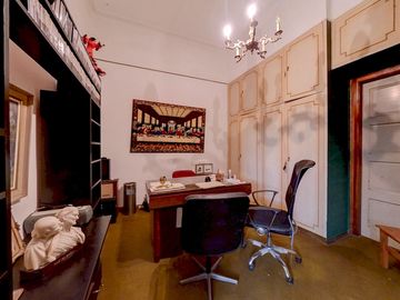 casa en VENTA 6 habitaciones Av. Pellegrini al 100 Rosario