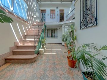 casa en VENTA 6 habitaciones Av. Pellegrini al 100 Rosario