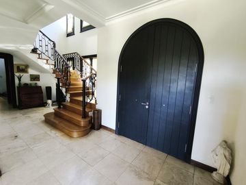 Casa  en Venta 6 dorm.  en La Isla, Nordelta, Tigre