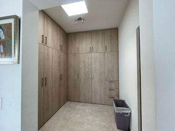 CASA EN VENTA, CUMBRES DEL LAGO QUERETARO