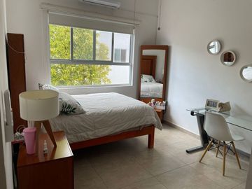 CASA EN VENTA, CUMBRES DEL LAGO QUERETARO