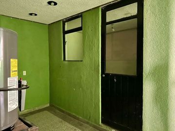 PARA REMODELAR CASA EN VENTA EN JARDINES DE BELLAVISTA