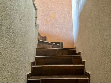 PARA REMODELAR CASA EN VENTA EN JARDINES DE BELLAVISTA
