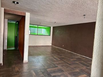 PARA REMODELAR CASA EN VENTA EN JARDINES DE BELLAVISTA