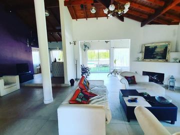 Tortugas Norte, Pilar, 2.131m2,  Oportunidad para emprendimiento.