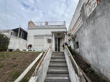 Venta Casa 3 ambientes en Villa Lugano