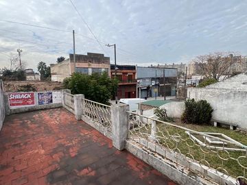 Venta Casa 3 ambientes en Villa Lugano