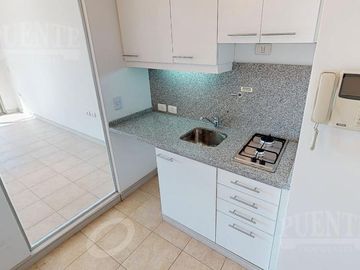 Alquiler Apto Profesional 48 m2 en Nordelta, con cochera