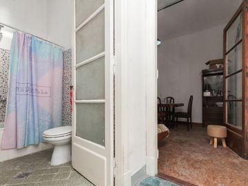 PH 3 amb, Lanús Este centro. Terraza propia. Sin expensas. Venta