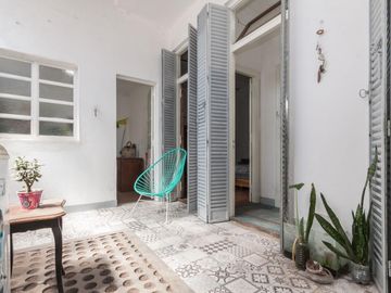 PH 3 amb, Lanús Este centro. Terraza propia. Sin expensas. Venta