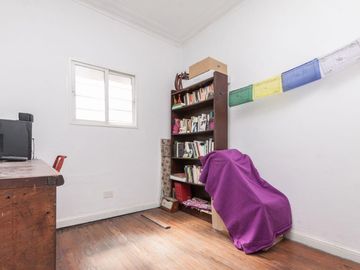PH 3 amb, Lanús Este centro. Terraza propia. Sin expensas. Venta