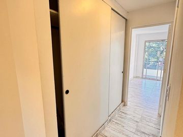 Departamento de 1 dormitorio remodelado, zona Quinta Agronómica, Lavalle al 1800