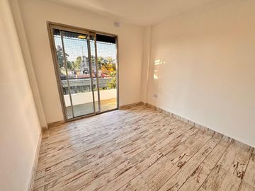 Departamento de 1 dormitorio remodelado, zona Quinta Agronómica, Lavalle al 1800