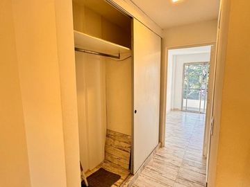 Departamento de 1 dormitorio remodelado, zona Quinta Agronómica, Lavalle al 1800
