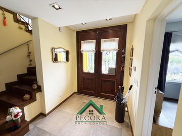 APTA CREDITO - Casa - Interna - Barrio Septiembre - Lote 201