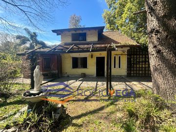 Casa a la venta  en  Barrio Los Nogales, Gral. Rodríguez