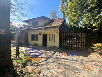 Casa a la venta  en  Barrio Los Nogales, Gral. Rodríguez