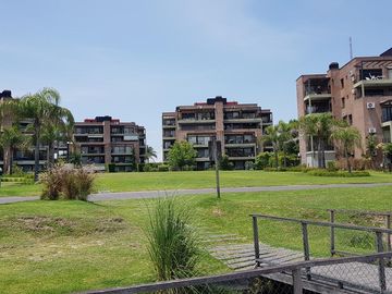 Departamento en  Alquiler en Terrazas de Santa Bárbara