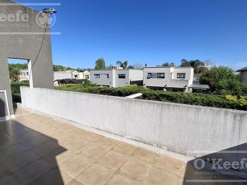 Imponente casa en venta de 5 ambientes en Altos de hudson II, Hudson, Berazategui