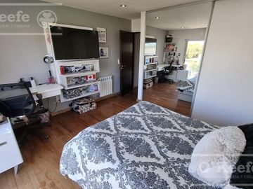Imponente casa en venta de 5 ambientes en Altos de hudson II, Hudson, Berazategui